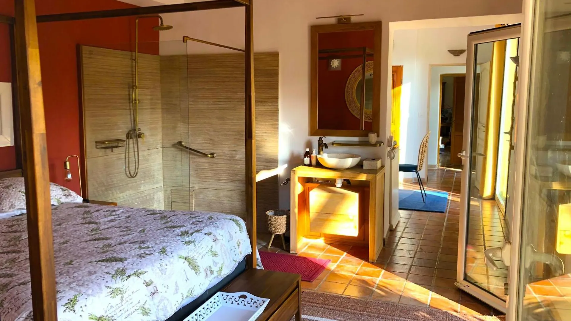 Gerendaház Le Mas Des Lys - Guest Houses Au Coeur De La Provence Dans Un Parc Paysage Avec Piscine, Sauna Et Boulodrome Grans Franciaország