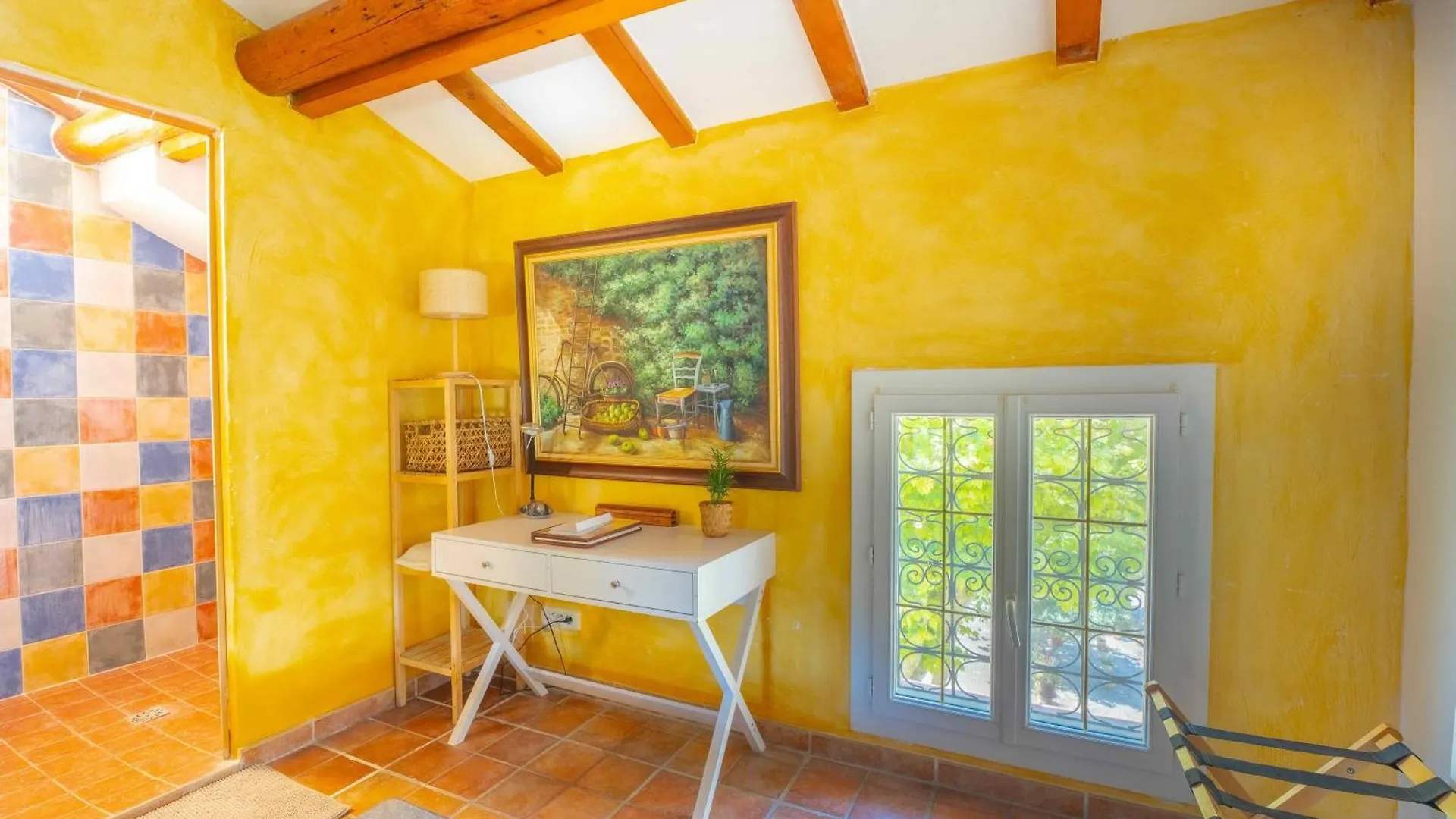 Le Mas Des Lys - Guest Houses Au Coeur De La Provence Dans Un Parc Paysage Avec Piscine, Sauna Et Boulodrome Grans